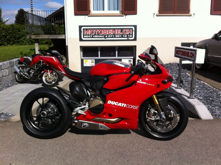 Panigale R